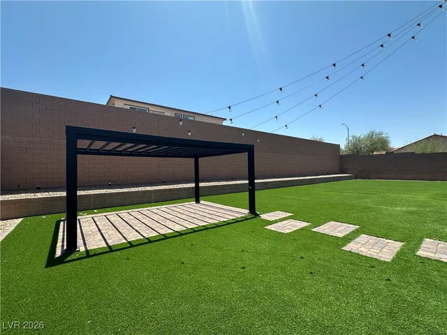 $4,250 | 1297 Ventura Cliffs Avenue, Henderson, NV 89012