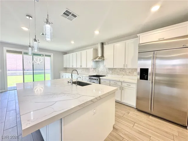 $4,250 | 1297 Ventura Cliffs Avenue, Henderson, NV 89012