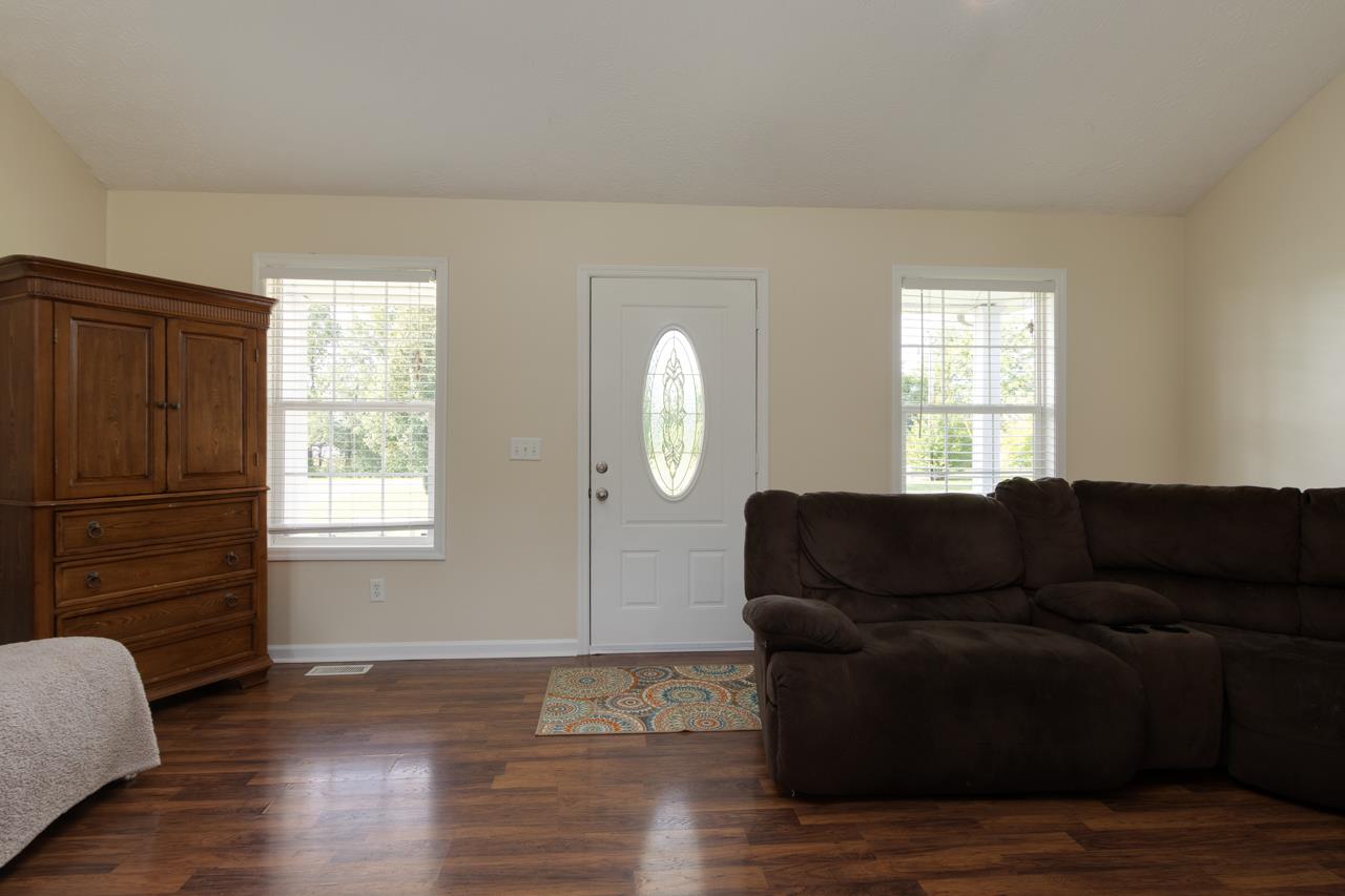 88 Trent Road Lafayette, TN 37083 - Photo 6 of 28 Gallery Image 6