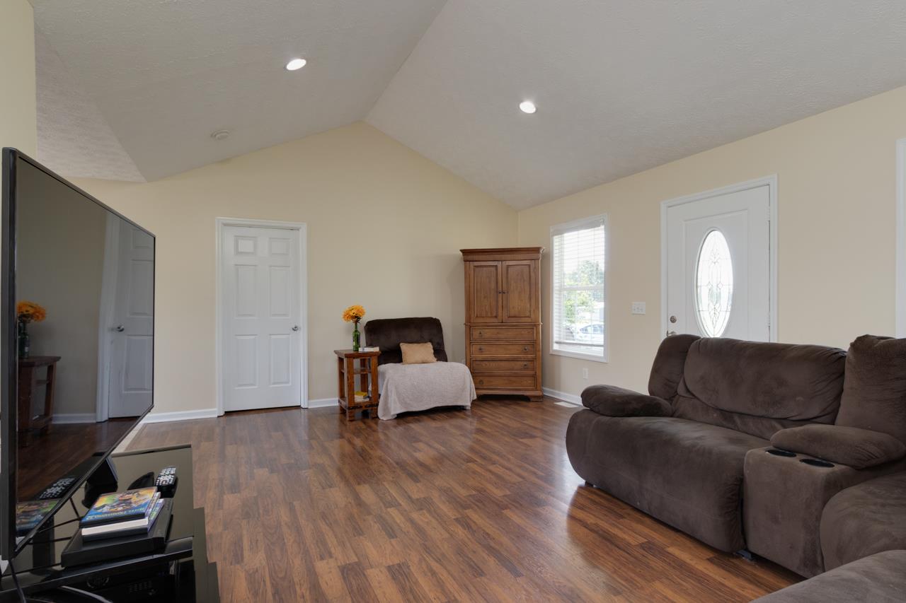 88 Trent Road Lafayette, TN 37083 - Photo 8 of 28 Gallery Image 8