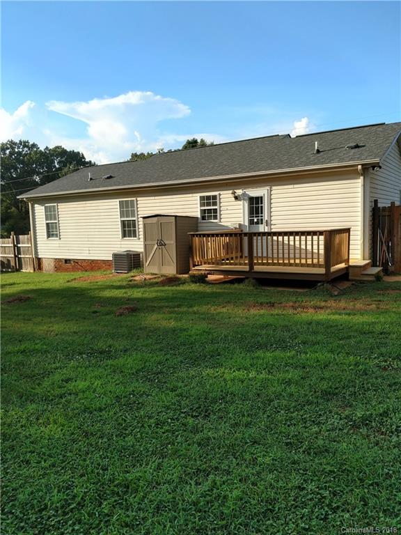 137 Forest Dellinger Road Bessemer City, NC 28016 - Photo 2 of 20 Gallery Image 2