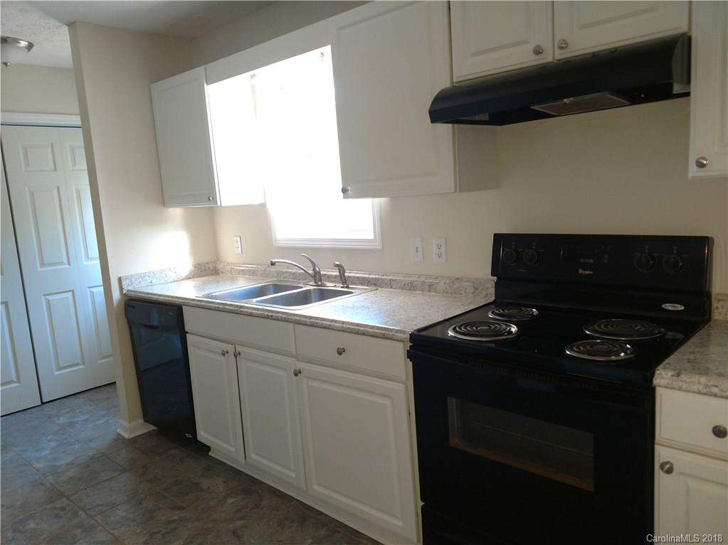 137 Forest Dellinger Road Bessemer City, NC 28016 - Photo 4 of 20 Gallery Image 4
