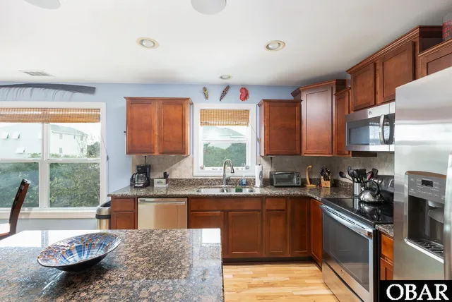 $650,000 | 633 Tern Court, Corolla, NC 27927