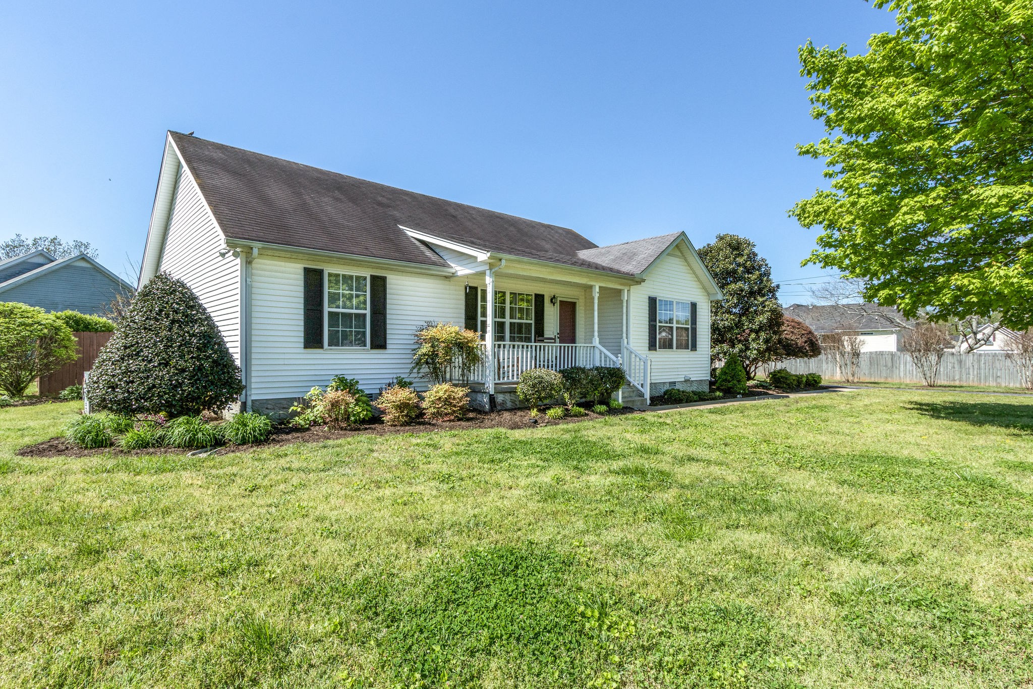 220 Shrewsbury Road Murfreesboro, TN 37129 - Photo 1 of 16 Gallery Image 1
