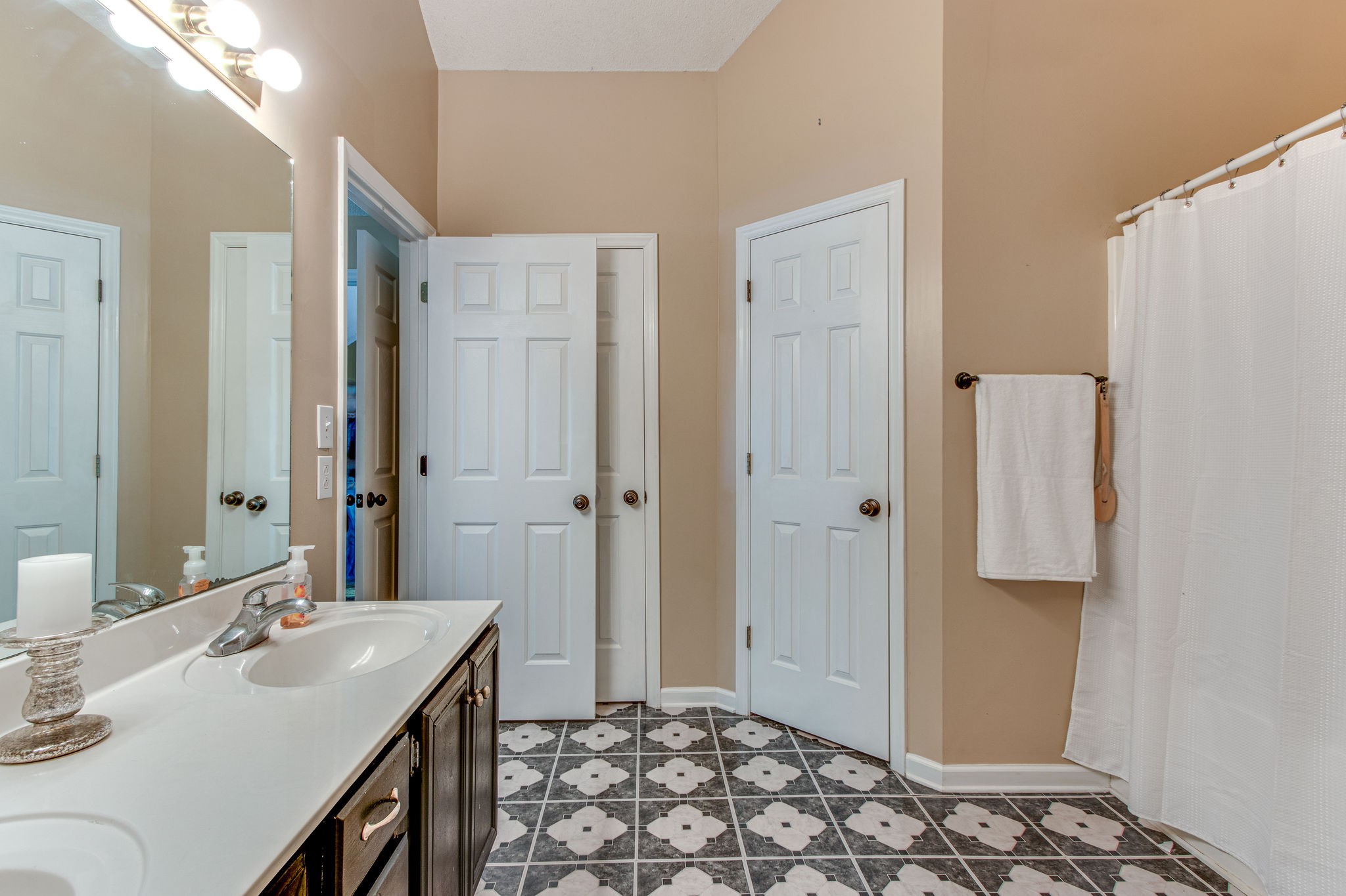220 Shrewsbury Road Murfreesboro, TN 37129 - Photo 11 of 16 Gallery Image 11