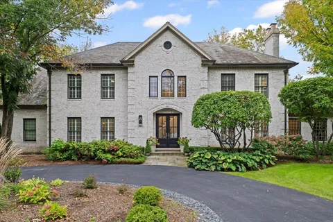 $2,349,000 | 625 Leland Court, Lake Forest, IL 60045