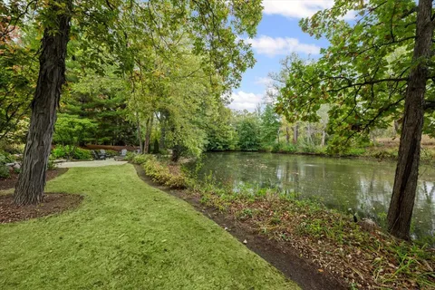 $2,349,000 | 625 Leland Court, Lake Forest, IL 60045