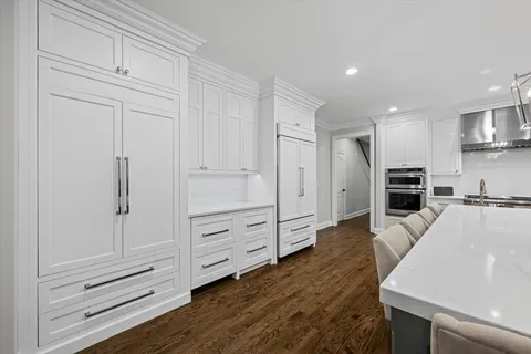 $2,349,000 | 625 Leland Court, Lake Forest, IL 60045