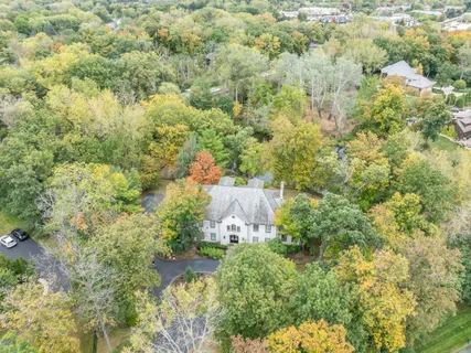 $2,349,000 | 625 Leland Court, Lake Forest, IL 60045