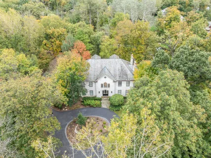 $2,349,000 | 625 Leland Court, Lake Forest, IL 60045