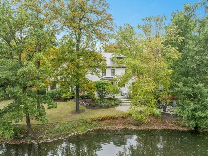 $2,349,000 | 625 Leland Court, Lake Forest, IL 60045