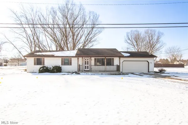 $207,000 | 42113 Meadow Lane, Lagrange, OH 44050