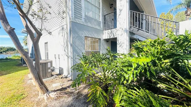 $1,250 | 7200 East Bank Drive, Tampa, FL 33617