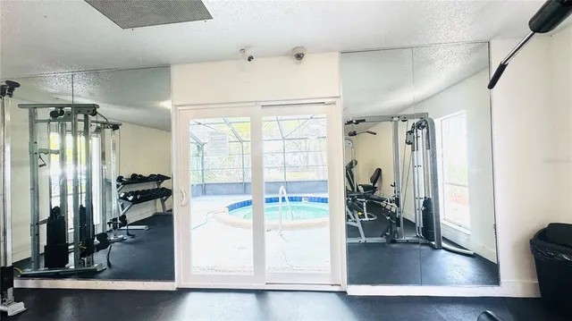 $1,250 | 7200 East Bank Drive, Tampa, FL 33617