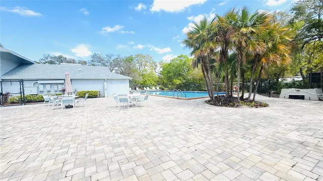 $1,250 | 7200 East Bank Drive, Tampa, FL 33617