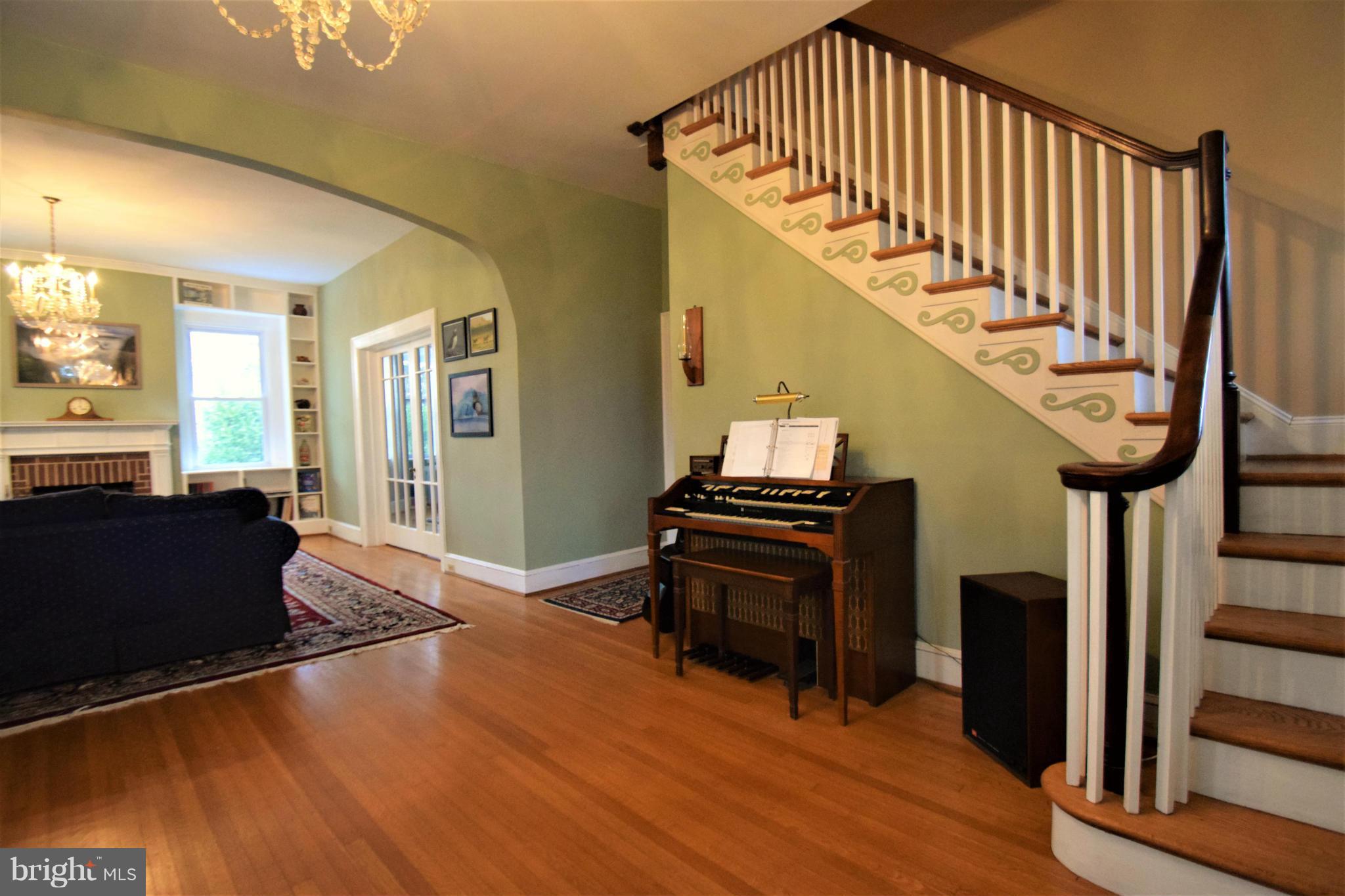 601 Charing Cross Road Baltimore, MD 21229 - Photo 7 of 30 a view of entryway and hall with wooden floor