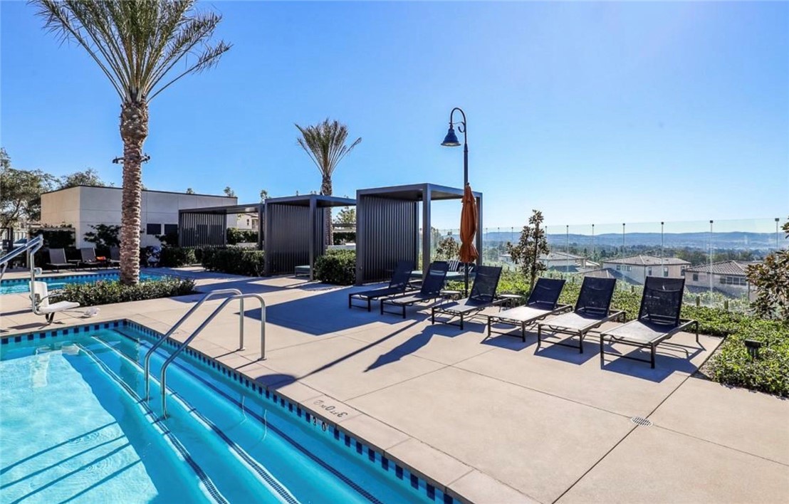 454 Palermo Lake Forest, CA 92630 - Photo 44 of 44 a view of a terrace with sitting area