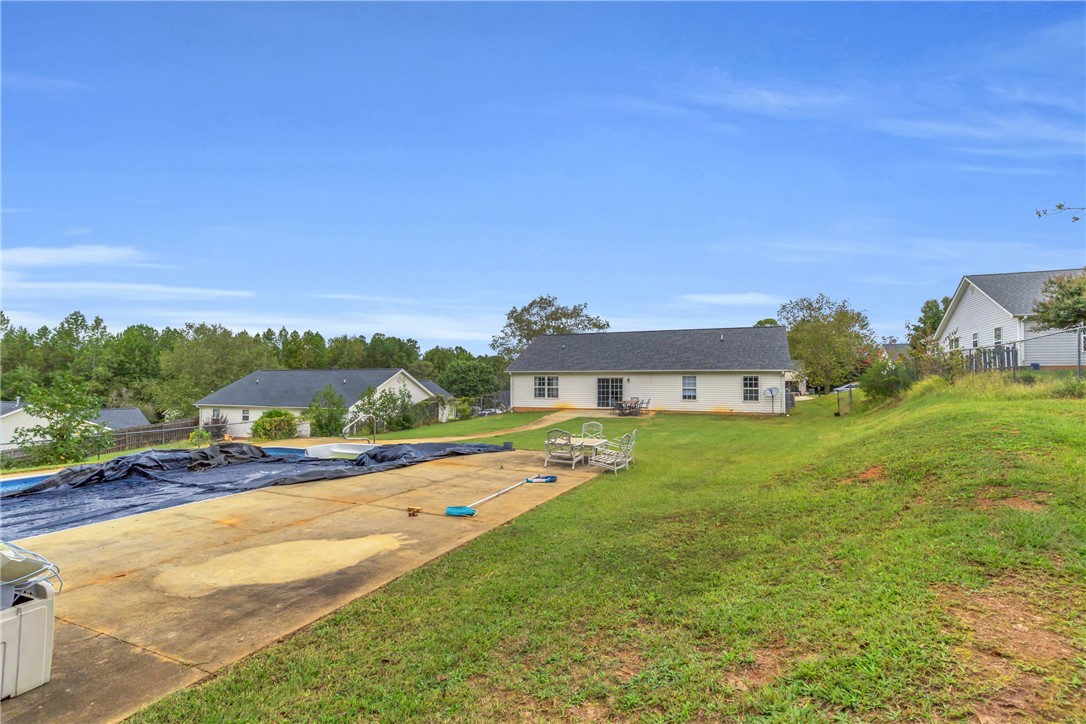 129 St James Court Anderson, SC 29621 - Photo 23 of 33