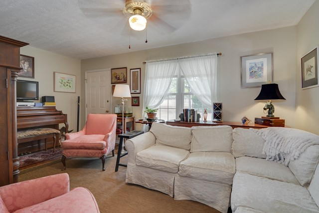 199 Quattlebaum Road Wagener, SC 29164 - Photo 8 of 32
