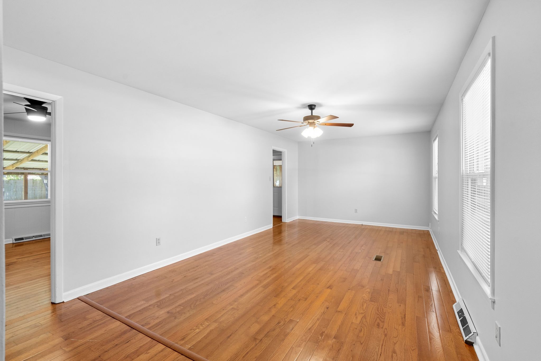 211 Stonewall Road Columbia, TN 38401 - Photo 5 of 37