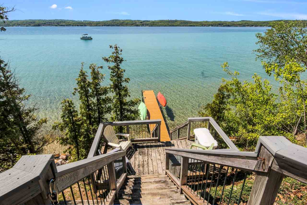 274 North Stony Point Road Suttons Bay, MI 49682 - Photo 52 of 54 1875338-51.JPG
