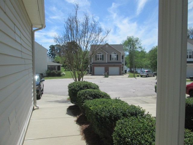 Entry Walkway