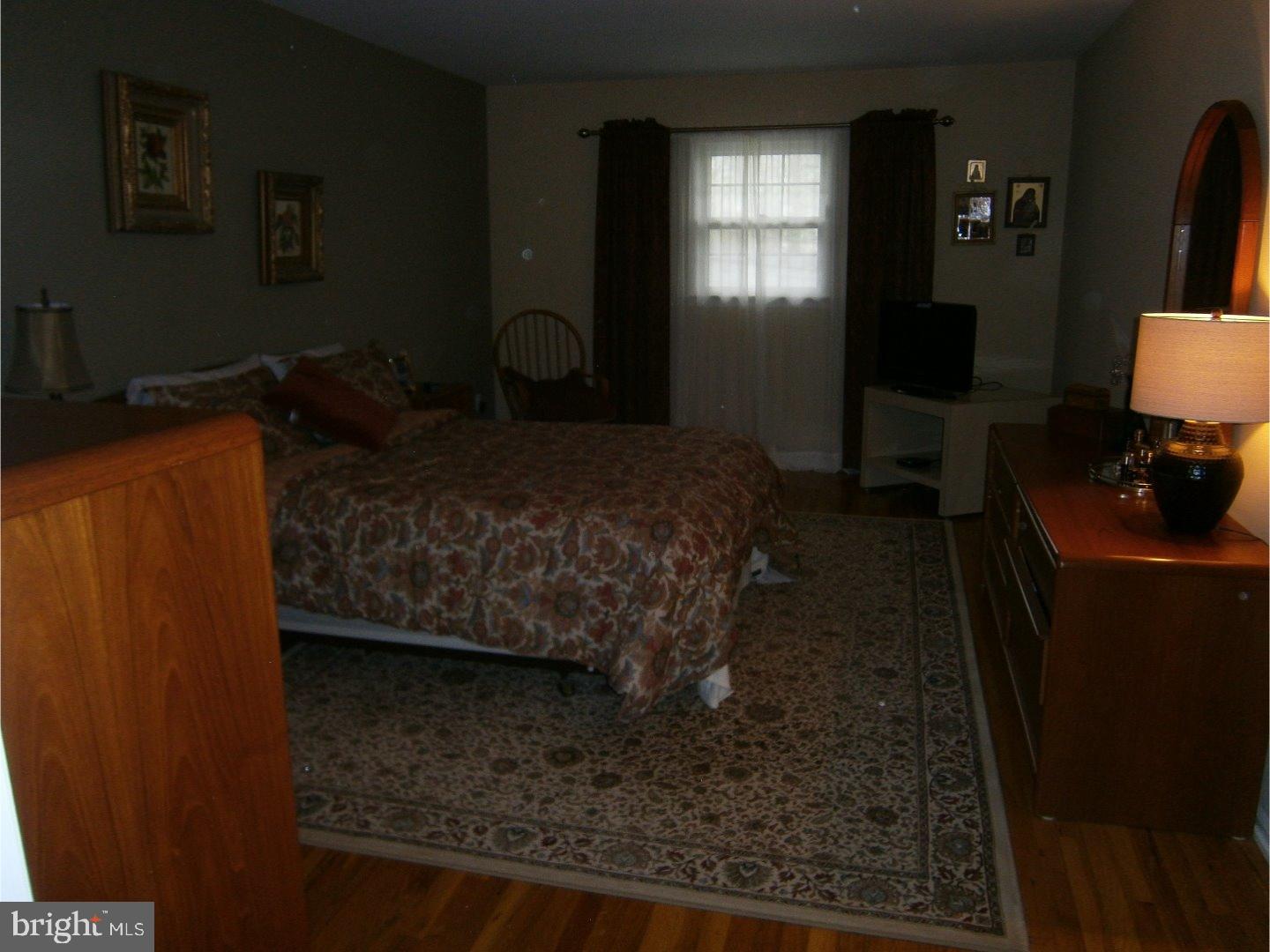15 Overland Road East Brunswick, NJ 08816 - Photo 18 of 19 Gallery Image 18