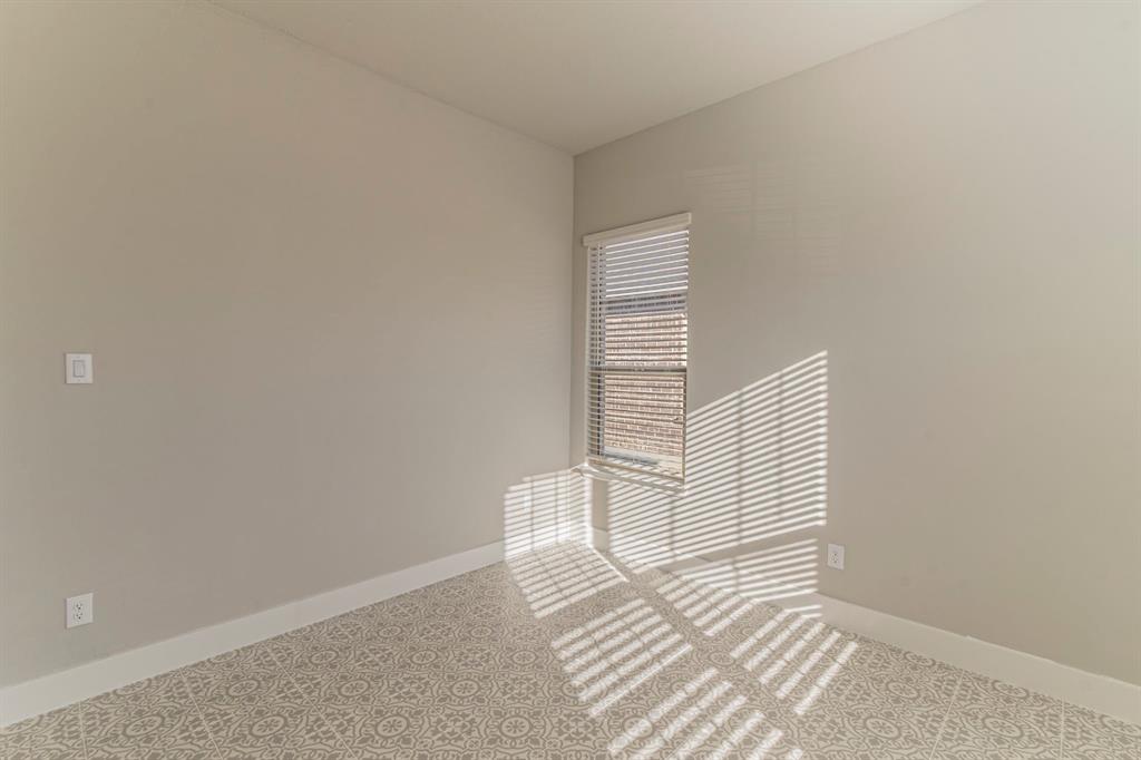 10638 Cherry Tree Way Grand Prairie, TX 76065 - Photo 28 of 39 Another view of the office space