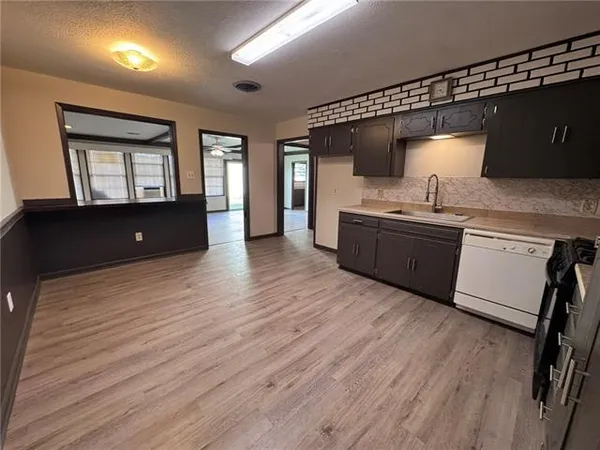 $180,000 | 461 Clayton Drive, Norco, LA 70079