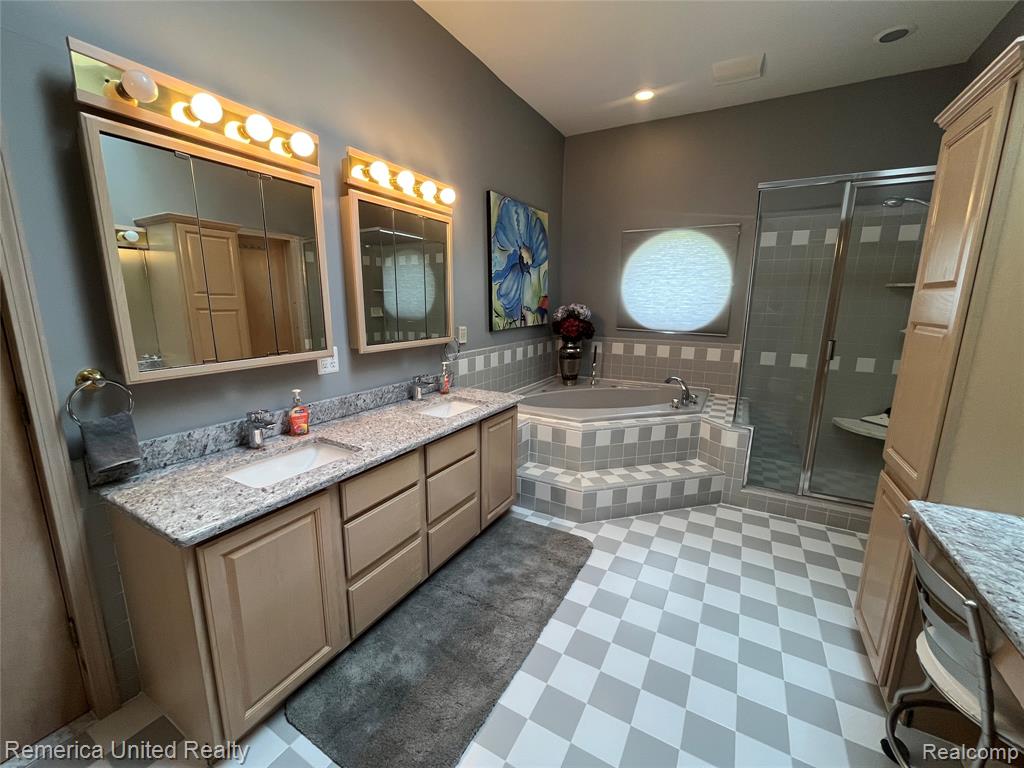 4533 Horseshoe Road Waterford, MI 48328 - Photo 30 of 31