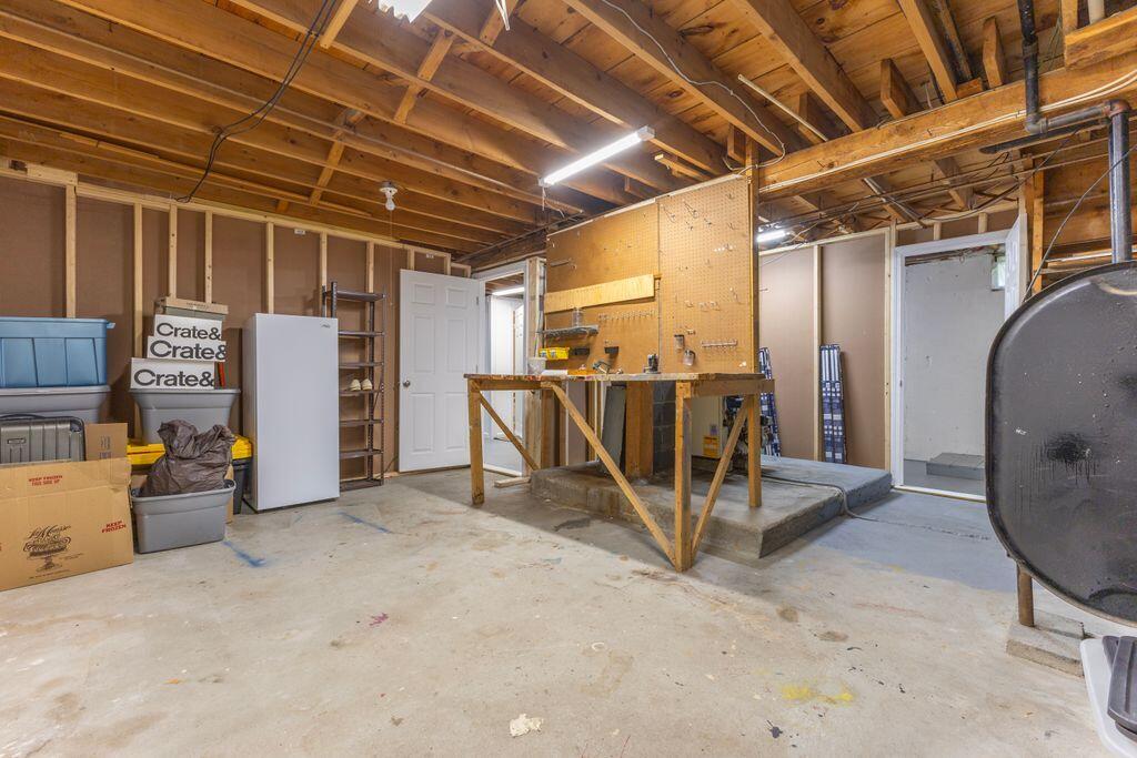 8 Terry Street Gorham, ME 04038 - Photo 23 of 36 30__V5A6757