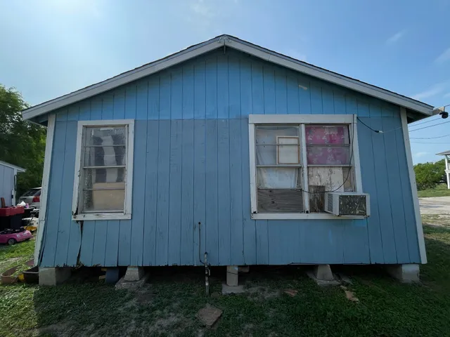 $35,000 | 517 Rachal Street, Odem, TX 78370