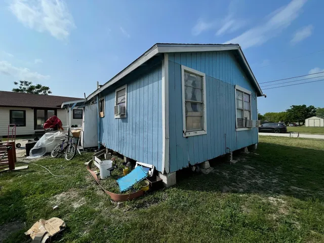 $35,000 | 517 Rachal Street, Odem, TX 78370