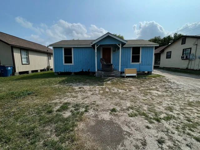 $35,000 | 517 Rachal Street, Odem, TX 78370