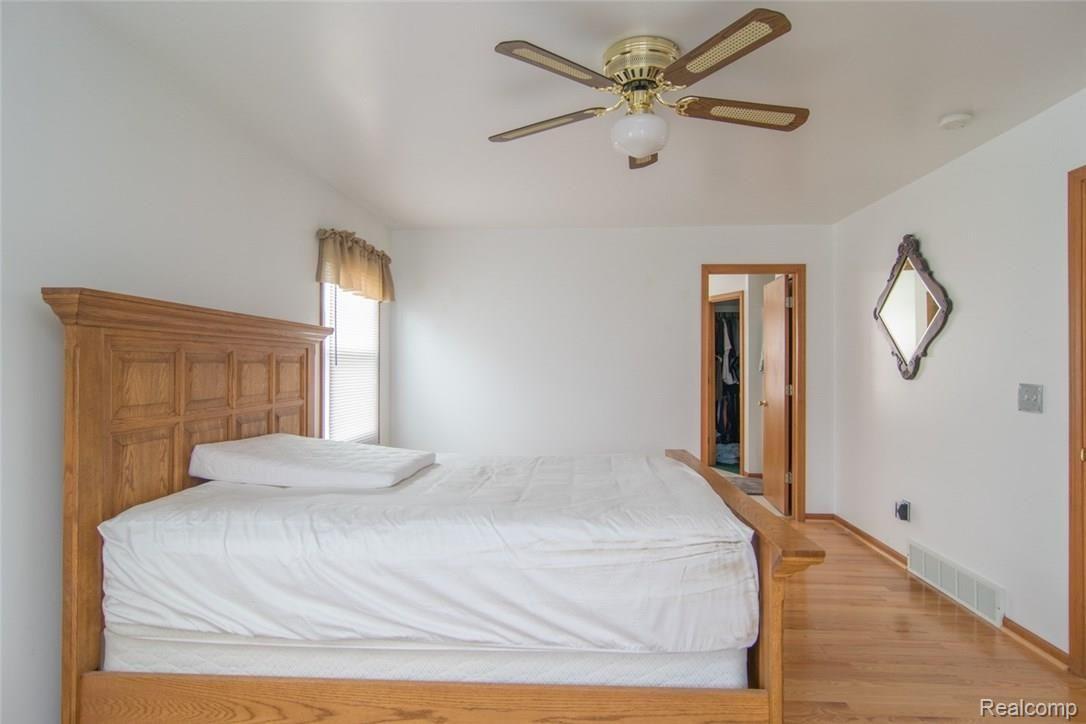 3811 Reamer Road Lapeer, MI 48446 - Photo 29 of 62 DSC_0320.jpg