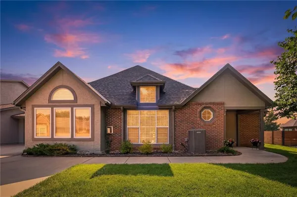 $425,000 | 15282 South Greenwood Street, Unit 2503, Olathe, KS 66062