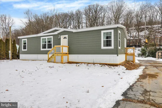 $2,000 | 875 Mohrsville Road, Shoemakersville, PA 19555