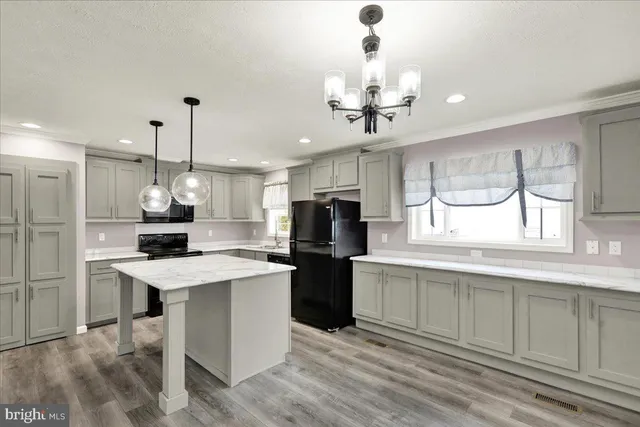 $2,000 | 875 Mohrsville Road, Shoemakersville, PA 19555