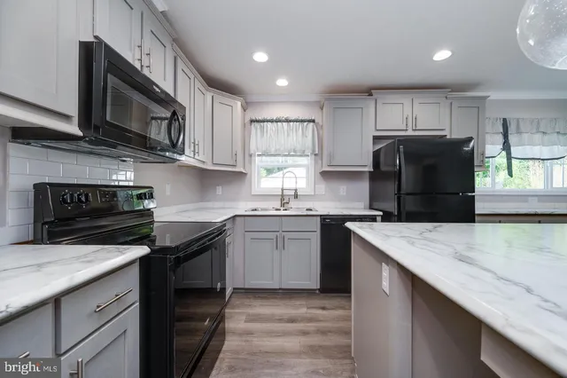 $2,000 | 875 Mohrsville Road, Shoemakersville, PA 19555