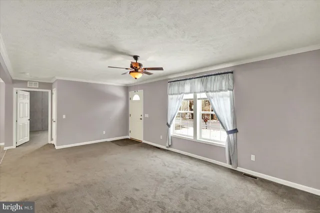 $2,000 | 875 Mohrsville Road, Shoemakersville, PA 19555