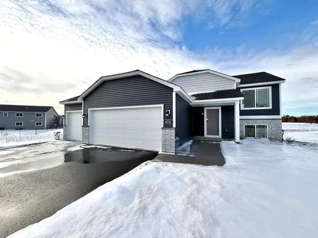 $369,900 | 6711 Granby Street, North Branch, MN 55056