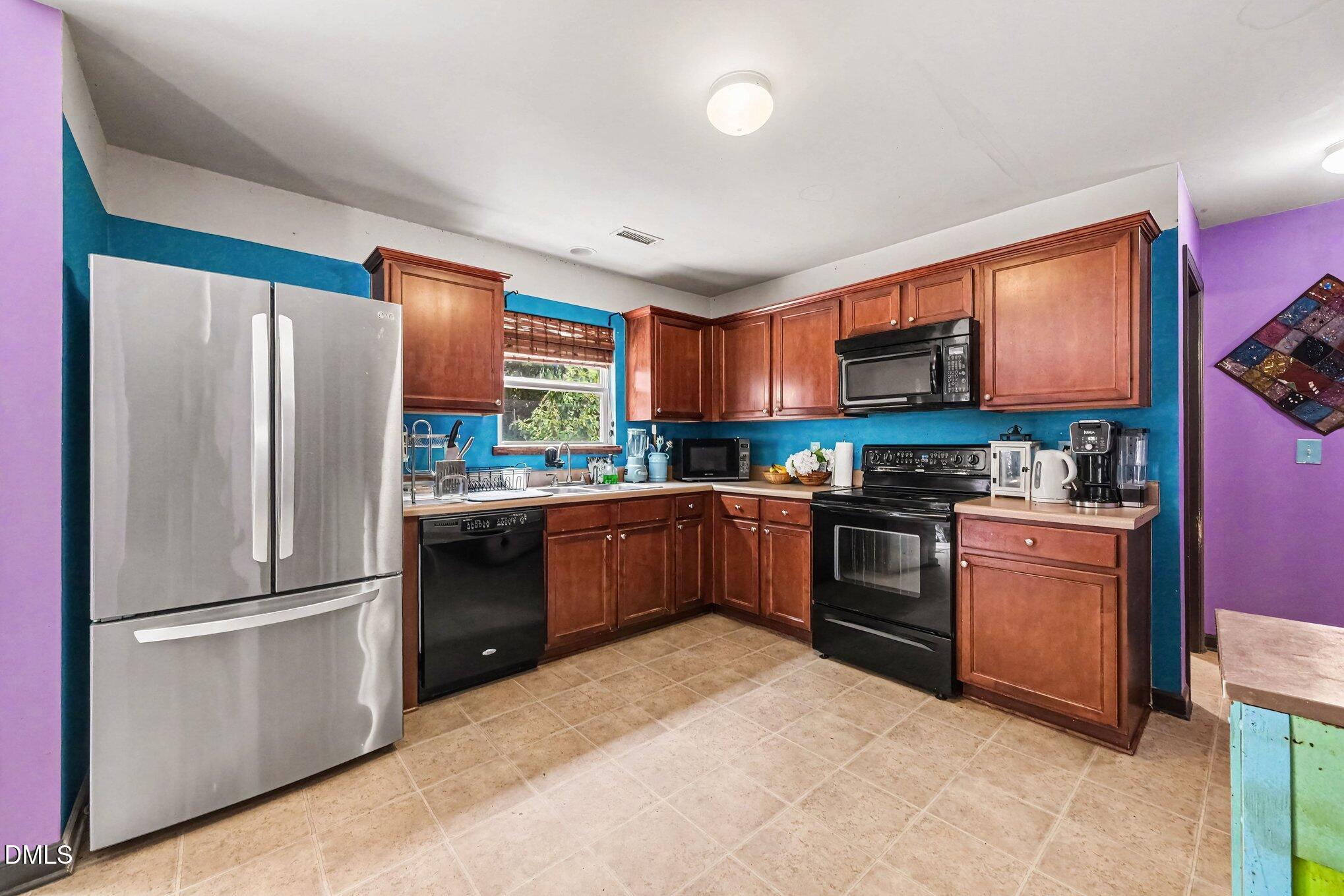 4418 Stonewall Drive Raleigh, NC 27604 - Photo 10 of 25