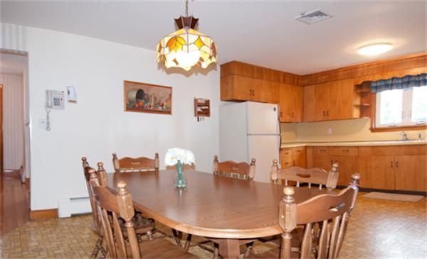 8 Irving Street Winchester, MA 01890 - Photo 5 of 12