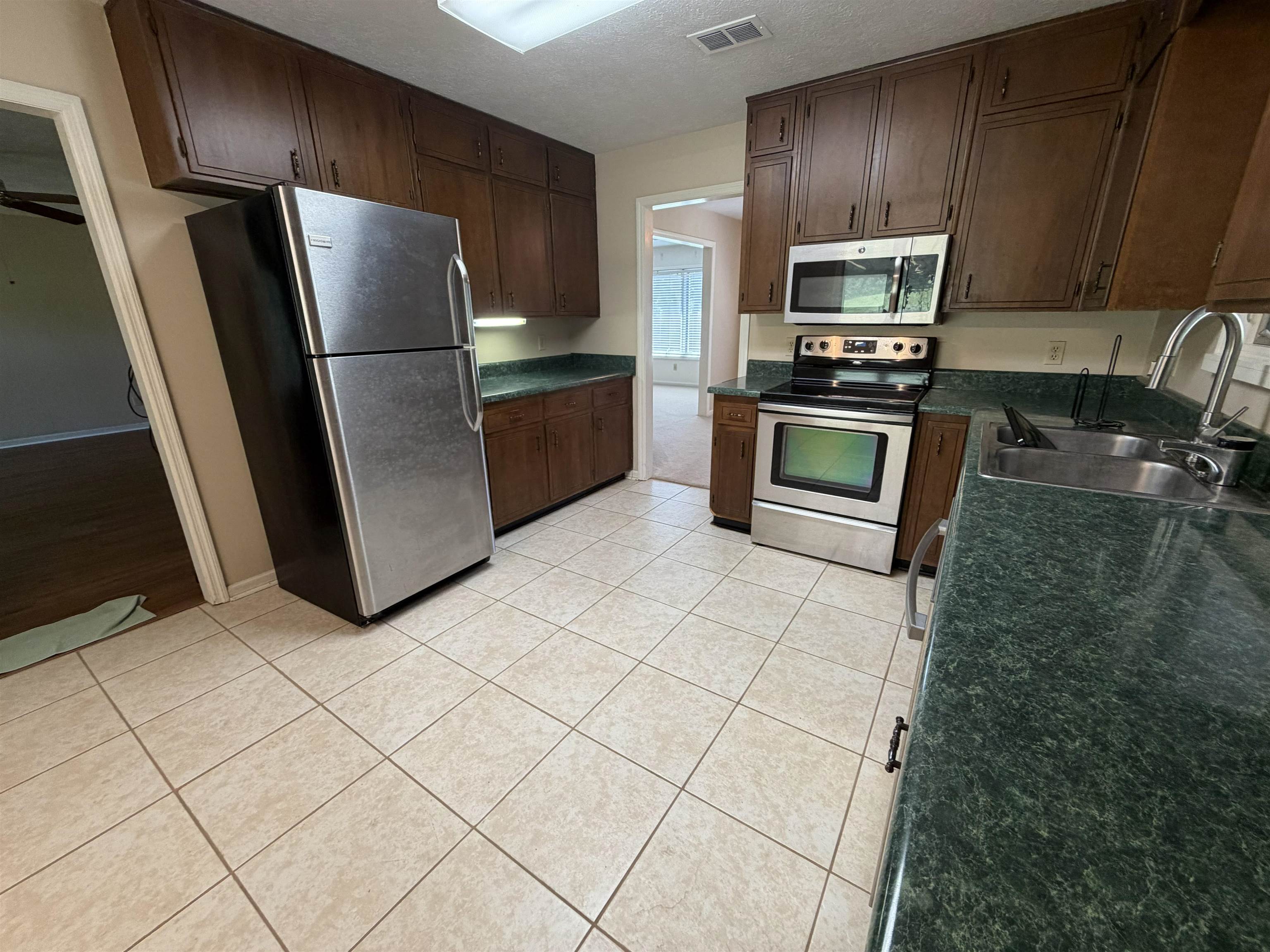 5256 Quail Valley Road Tallahassee, FL 32309 - Photo 4 of 15 Gallery Image 4