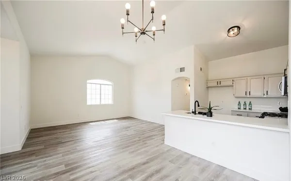 $1,350 | 1300 South Arlington Street, Unit 204, Las Vegas, NV 89104