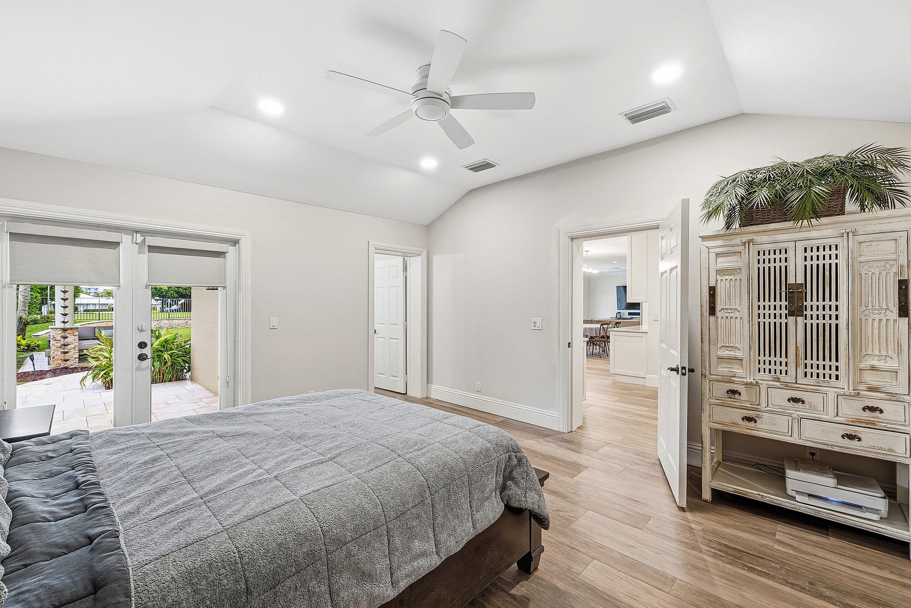 228 Orange Tree Drive Atlantis, FL 33462 - Photo 25 of 73 028-228OrangeTreeDrive-Atlantis-FL-33462