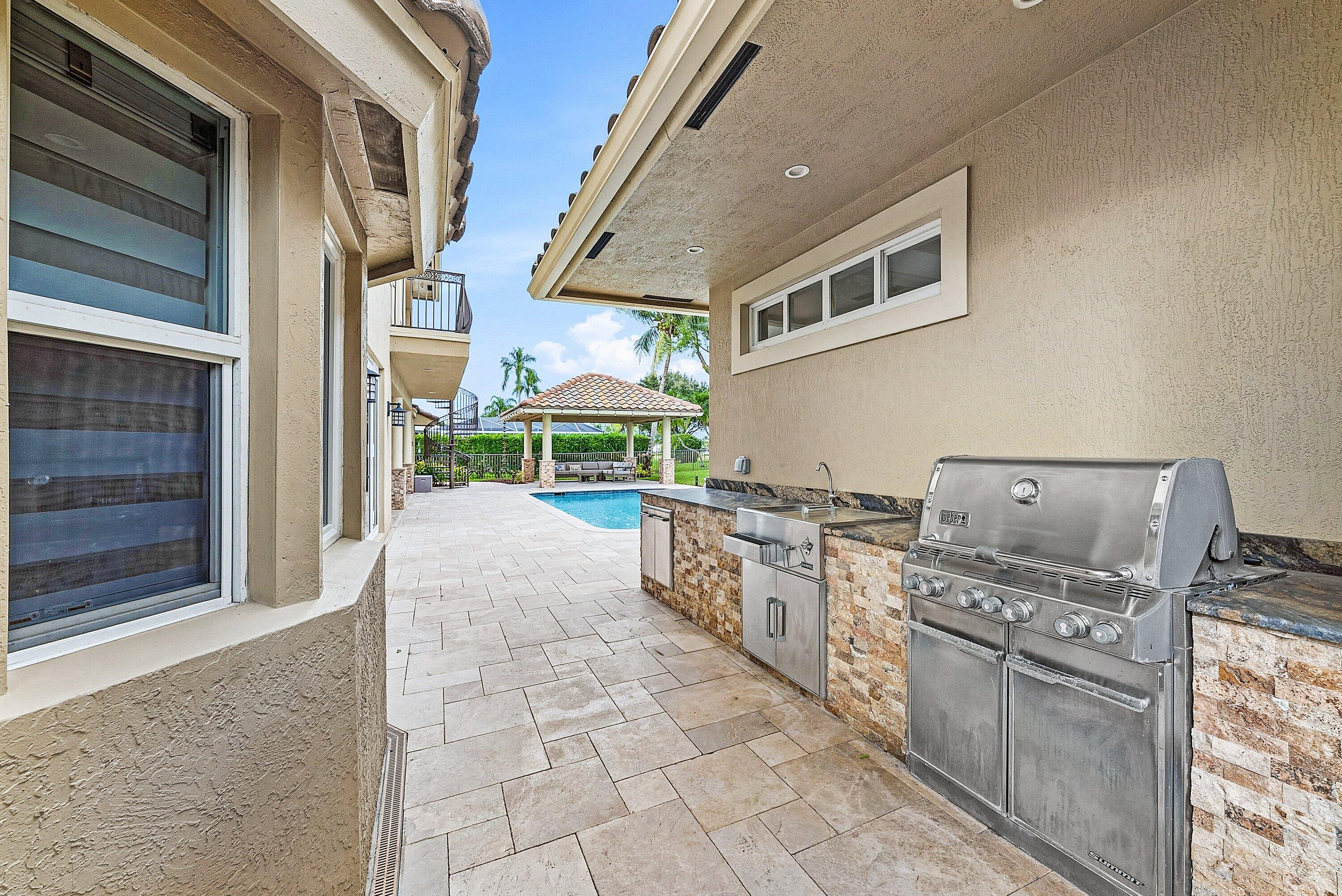 228 Orange Tree Drive Atlantis, FL 33462 - Photo 46 of 73 051-228OrangeTreeDrive-Atlantis-FL-33462