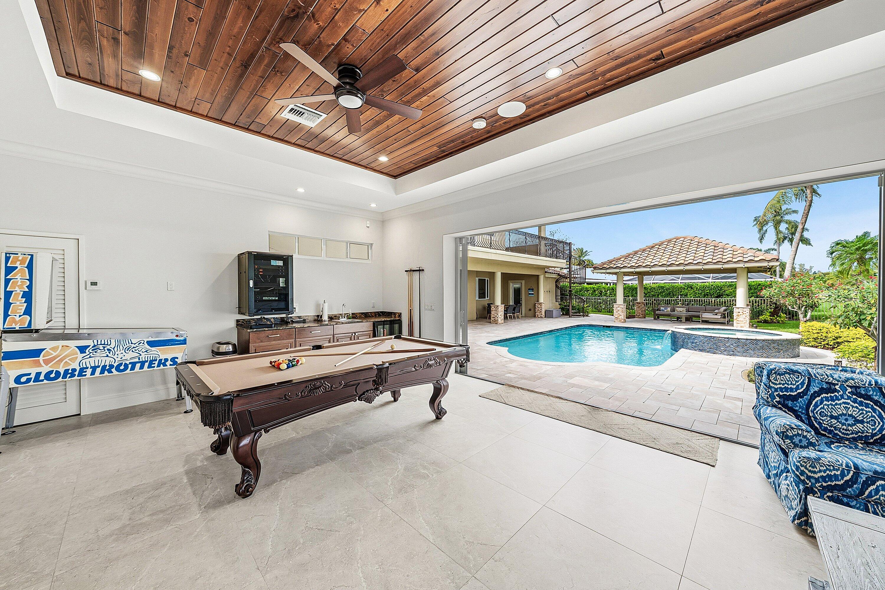 228 Orange Tree Drive Atlantis, FL 33462 - Photo 48 of 73 053-228OrangeTreeDrive-Atlantis-FL-33462