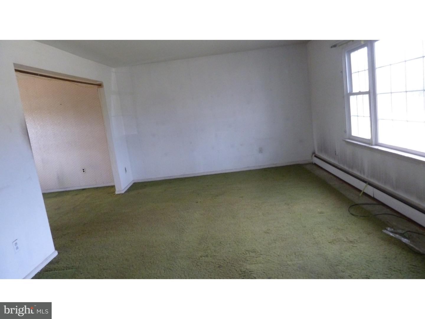 427 Old Erial Road Sicklerville, NJ 08081 - Photo 2 of 18 Gallery Image 2