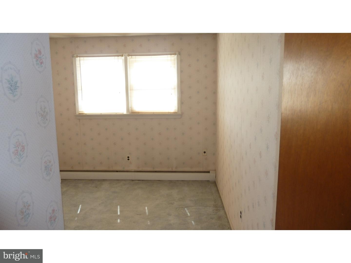427 Old Erial Road Sicklerville, NJ 08081 - Photo 13 of 18 Gallery Image 13